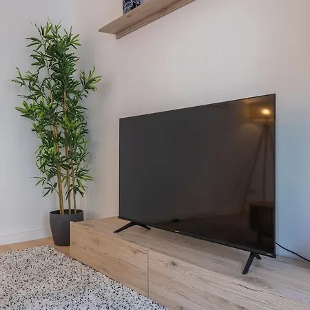 Lejlighed Campolide Lovely 2 Bedroom By Innkeeper Lisboa