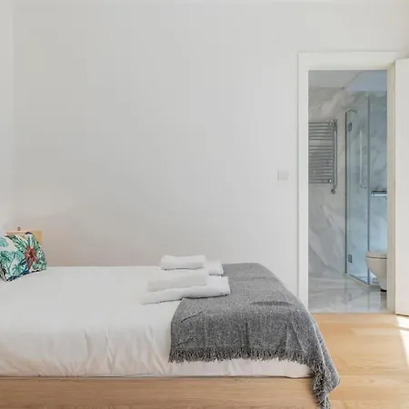 Campolide Lovely 2 Bedroom By Innkeeper * Лиссабон
