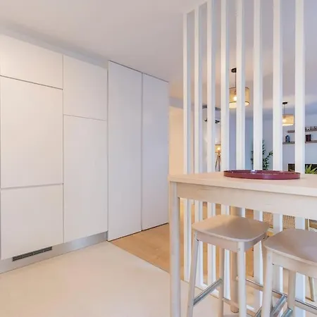 Campolide Lovely 2 Bedroom By Innkeeper 아파트 *